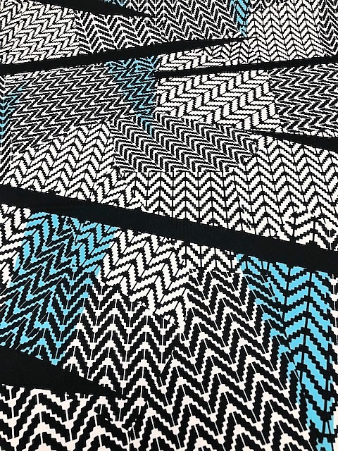 Opruiming Polyester-Viscose-Lycra Zig-Zag Zwart-Wit-Petrol Blauw 12 meter